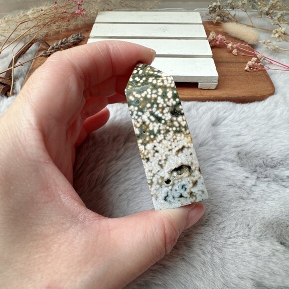 Small Ocean Jasper Tower Obelisk - Picture 6 of 6